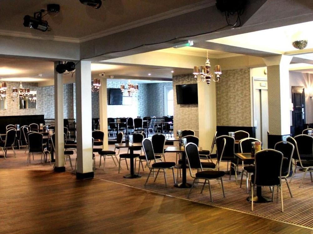 The Royal Boston Hotel By Compass Hospitality Blackpool Exterior photo